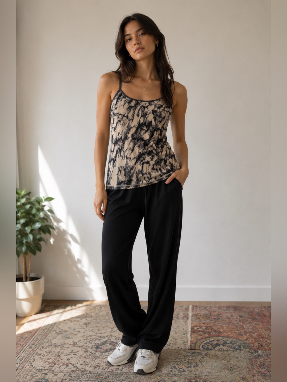 Lululemon Black and Cream Patterned Top